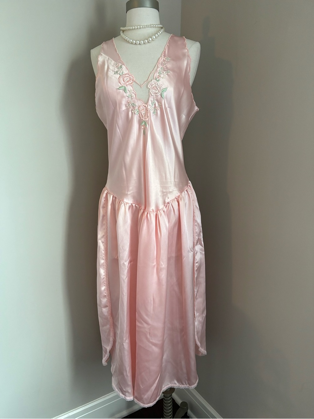 Lindsey Blake  Elegant Pink Satin Nightgown with Floral Embroidery